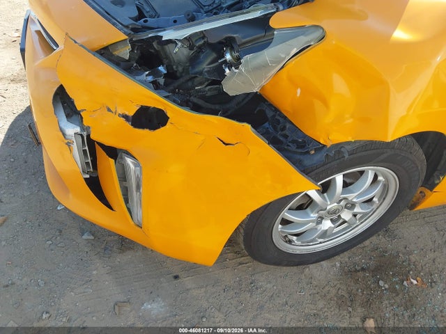 Продажа на аукционе авто 2014 Toyota Prius V Three, vin: JTDZN3EU7EJ012279, номер лота: 46081217