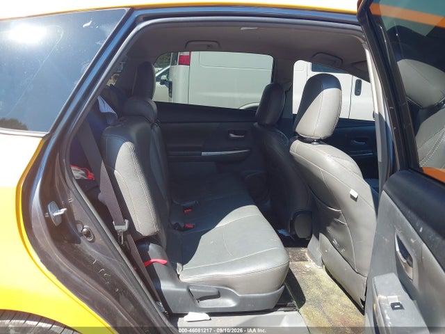 Продажа на аукционе авто 2014 Toyota Prius V Three, vin: JTDZN3EU7EJ012279, номер лота: 46081217