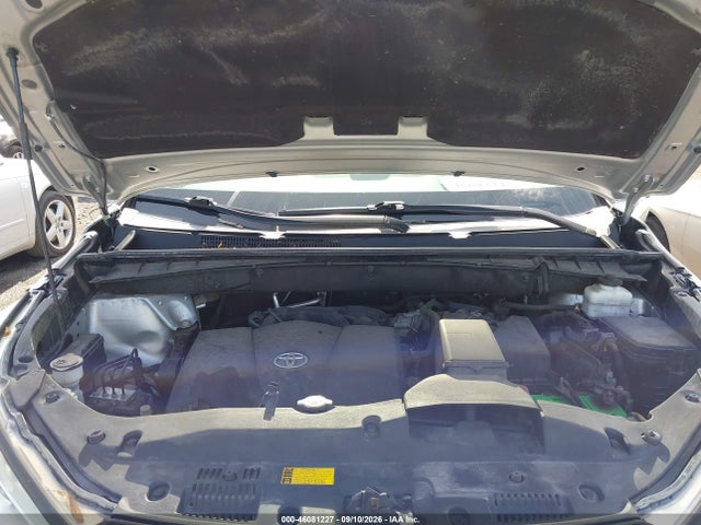 46081227 :رقم المزاد ، 5TDJZRFH9KS579081 vin ، 2019 Toyota Highlander Xle مزاد بيع