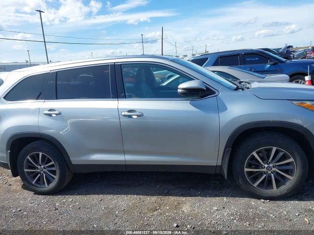 46081227 :رقم المزاد ، 5TDJZRFH9KS579081 vin ، 2019 Toyota Highlander Xle مزاد بيع
