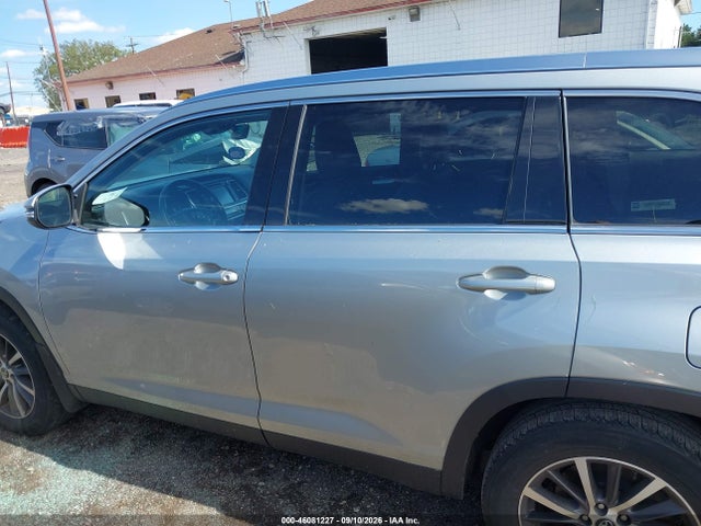 46081227 :رقم المزاد ، 5TDJZRFH9KS579081 vin ، 2019 Toyota Highlander Xle مزاد بيع