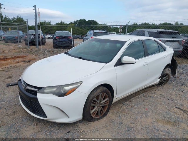 46081235 :رقم المزاد ، 4T1BF1FKXHU788176 vin ، 2017 Toyota Camry Se مزاد بيع