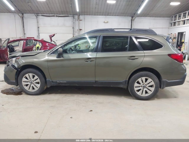 Продажа на аукционе авто 2018 Subaru Outback 2.5i Premium, vin: 4S4BSAFC1J3290691, номер лота: 46081264