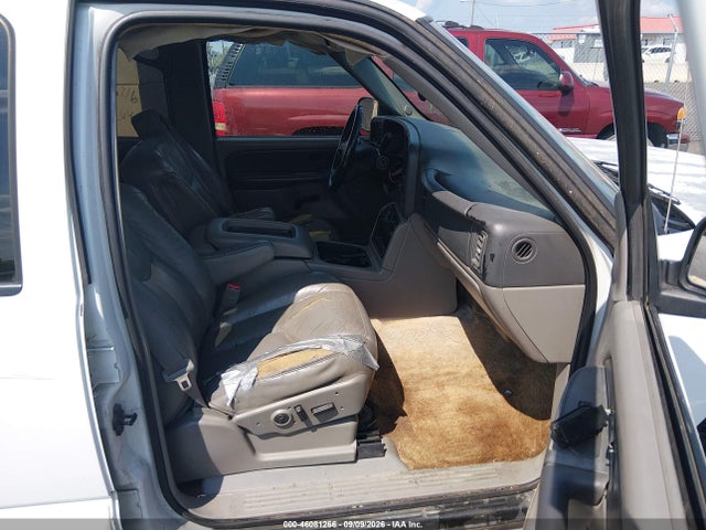46081266 :رقم المزاد ، 1GNEK13Z93J108932 vin ، 2003 Chevrolet Tahoe Lt مزاد بيع