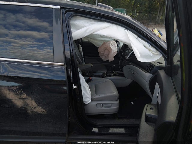 46081274 :رقم المزاد ، 5FNYF5H50JB001649 vin ، 2018 Honda Pilot Ex-l مزاد بيع