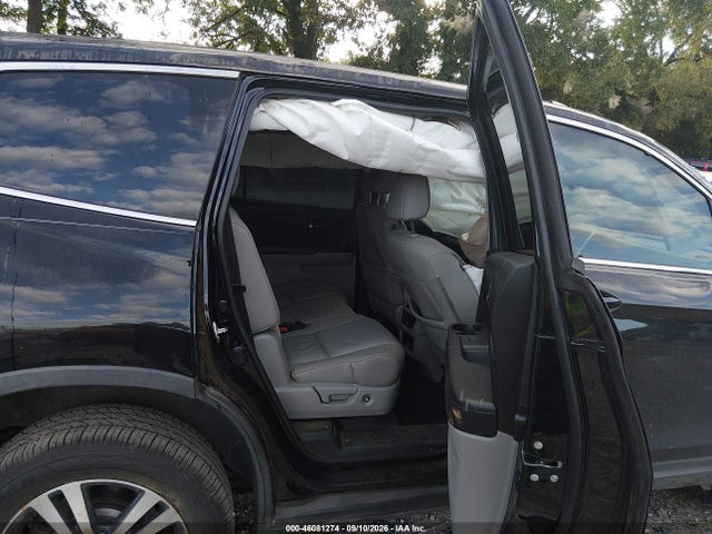 46081274 :رقم المزاد ، 5FNYF5H50JB001649 vin ، 2018 Honda Pilot Ex-l مزاد بيع