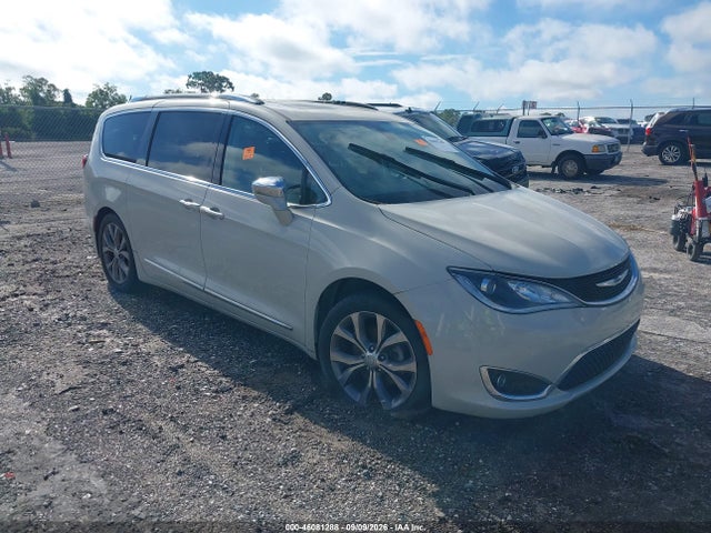 Продажа на аукционе авто 2019 Chrysler Pacifica Limited, vin: 2C4RC1GG4KR721681, номер лота: 46081288