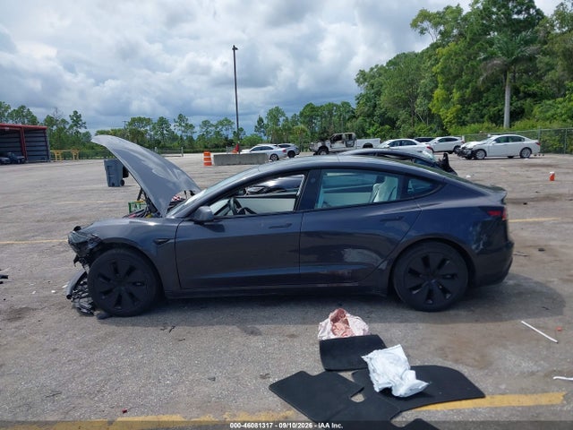 Tesla Model 3 Long Range All-wheel Drive 2025 5YJ3E1EB3SF903018 Image 12