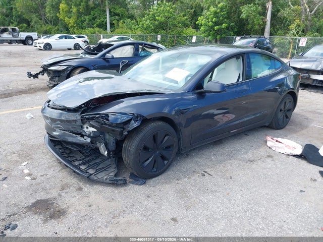 Tesla Model 3 Long Range All-wheel Drive 2025 5YJ3E1EB3SF903018 Image 2