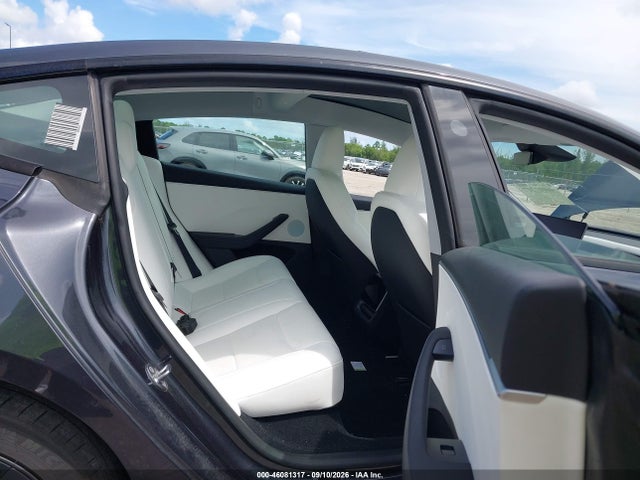 Tesla Model 3 Long Range All-wheel Drive 2025 5YJ3E1EB3SF903018 Image 8