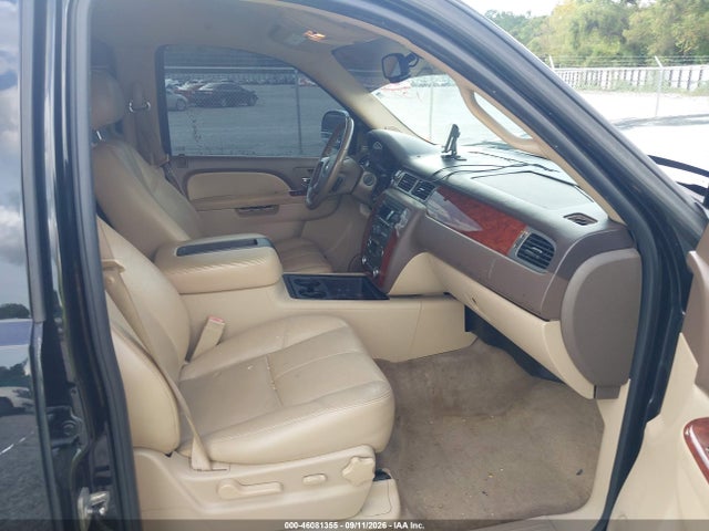46081355 :رقم المزاد ، 1GNSCBE03BR139159 vin ، 2011 Chevrolet Tahoe Lt مزاد بيع