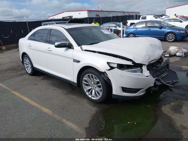 46081390 :رقم المزاد ، 1FAHP2F88GG110891 vin ، 2016 Ford Taurus Limited مزاد بيع