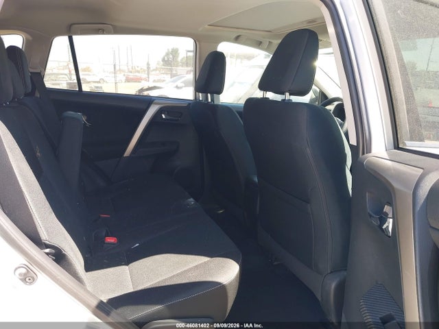 Toyota Rav4 Xle 2014 2T3WFREV8EW101534 Image 8