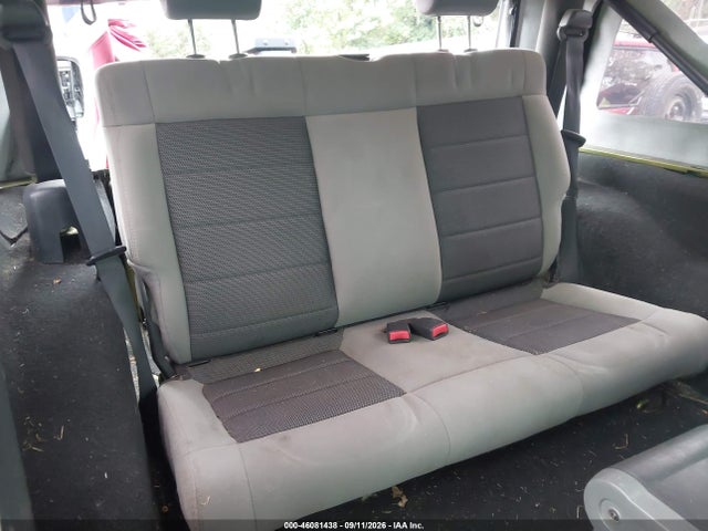 46081438 :رقم المزاد ، 1J4AA2D16AL210452 vin ، 2010 Jeep Wrangler Sport مزاد بيع