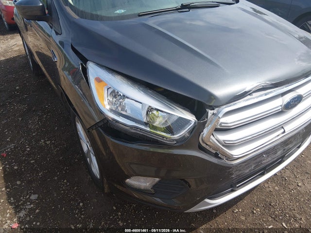 46081461 :رقم المزاد ، 1FMCU9GD3KUA69383 vin ، 2019 Ford Escape Se مزاد بيع