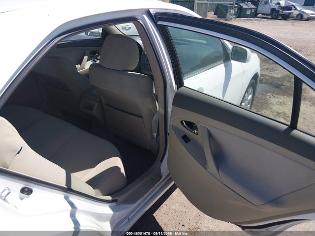 46081475 :رقم المزاد ، 4T4BE46K18R022041 vin ، 2008 Toyota Camry Le مزاد بيع