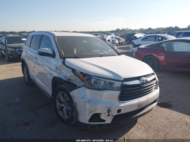 2015 Toyota Highlander Xle V6 მანქანა იყიდება აუქციონზე, vin: 5TDJKRFH9FS073437, აუქციონის ნომერი: 46081478