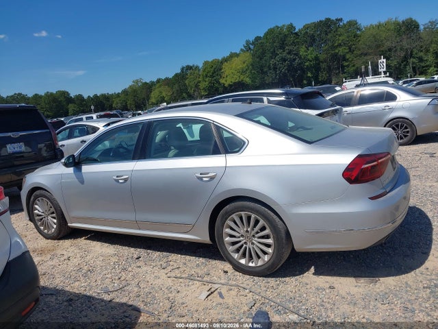 2017 Volkswagen Passat 1.8t Se მანქანა იყიდება აუქციონზე, vin: 1VWBT7A30HC023643, აუქციონის ნომერი: 46081493