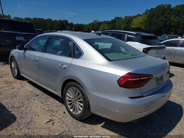 2017 Volkswagen Passat 1.8t Se მანქანა იყიდება აუქციონზე, vin: 1VWBT7A30HC023643, აუქციონის ნომერი: 46081493