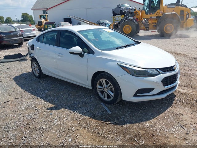 2017 Chevrolet Cruze Lt Auto მანქანა იყიდება აუქციონზე, vin: 1G1BE5SM5H7163150, აუქციონის ნომერი: 46081532