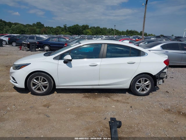 Продаж на аукціоні авто 2017 Chevrolet Cruze Lt Auto, vin: 1G1BE5SM5H7163150, номер лоту: 46081532