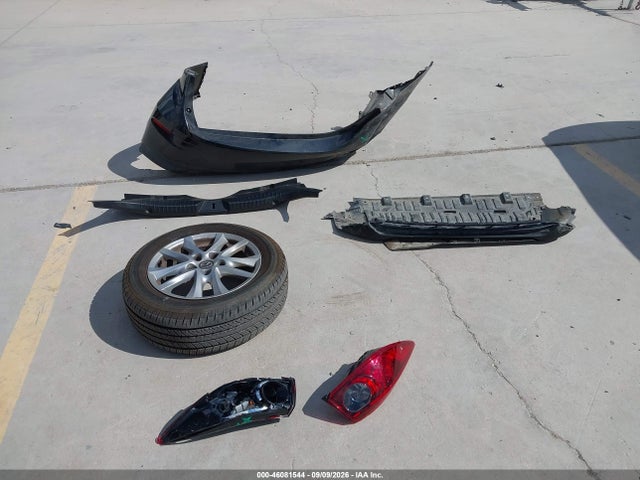 Mazda Mazda3 I Sport 2016 3MZBM1U76GM320017 Image 12