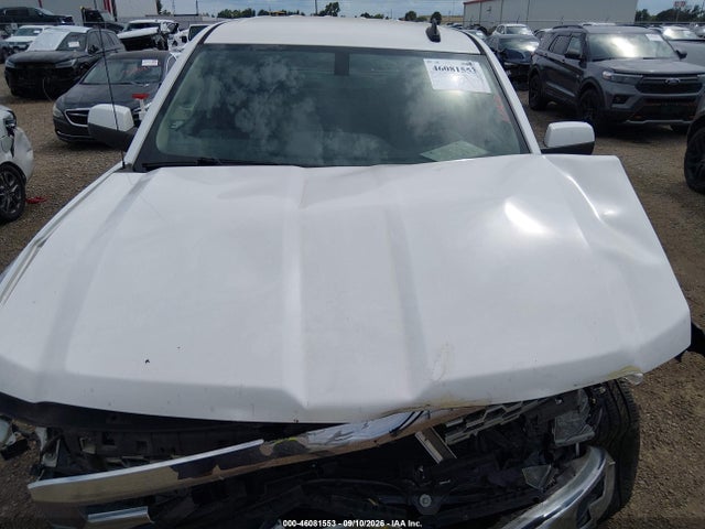 46081553 :رقم المزاد ، 3GCPCREC3FG131277 vin ، 2015 Chevrolet Silverado 1500 1lt مزاد بيع