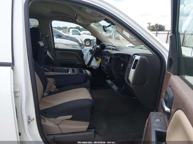 46081553 :رقم المزاد ، 3GCPCREC3FG131277 vin ، 2015 Chevrolet Silverado 1500 1lt مزاد بيع