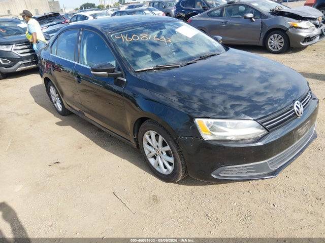 2013 Volkswagen Jetta 2.5l Se მანქანა იყიდება აუქციონზე, vin: 3VWDP7AJ5DM215502, აუქციონის ნომერი: 46081603
