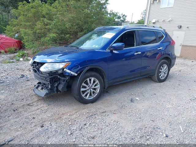 46081608 :رقم المزاد ، 5N1AT2MV1HC875168 vin ، 2017 Nissan Rogue Sv مزاد بيع
