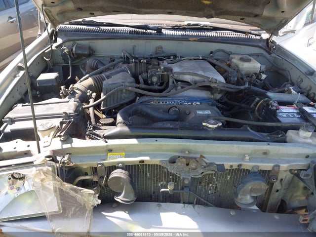 Продажа на аукционе авто 2001 Toyota 4runner Limited V6, vin: JT3GN87R810197752, номер лота: 46081610