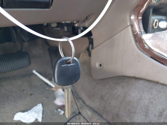 Продажа на аукционе авто 2001 Toyota 4runner Limited V6, vin: JT3GN87R810197752, номер лота: 46081610