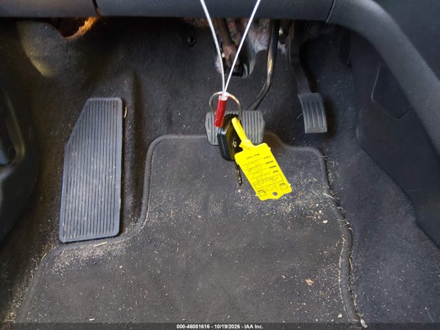 46081616 :رقم المزاد ، 1FMCU9GX0GUB92835 vin ، 2016 Ford Escape Se مزاد بيع
