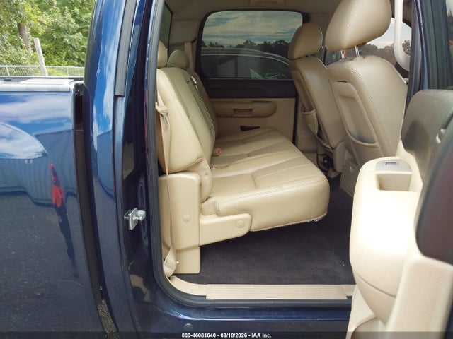 46081640 :رقم المزاد ، 3GCPCSEA7BG227333 vin ، 2011 Chevrolet Silverado 1500 Lt مزاد بيع
