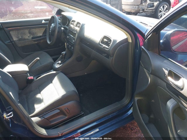 2011 Volkswagen Jetta Sportwagen 2.5l S მანქანა იყიდება აუქციონზე, vin: 3VWPZ7AJ0BM687563, აუქციონის ნომერი: 46081695