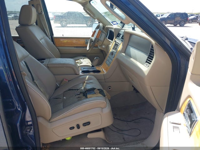 2007 Lincoln Navigator Ultimate მანქანა იყიდება აუქციონზე, vin: 5LMFU28507LJ19906, აუქციონის ნომერი: 46081702
