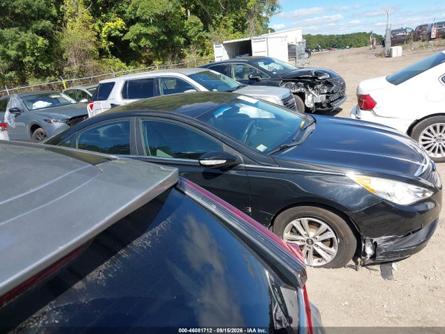 46081712 :رقم المزاد ، 5NPEB4ACXEH865584 vin ، 2014 Hyundai Sonata Gls مزاد بيع
