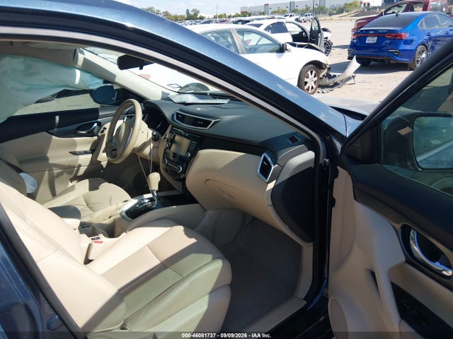 46081737 :رقم المزاد ، 5N1AT2MT6FC865411 vin ، 2015 Nissan Rogue Sl مزاد بيع