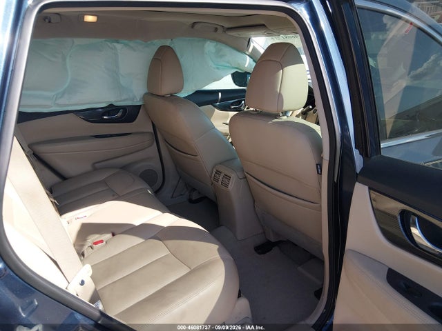 46081737 :رقم المزاد ، 5N1AT2MT6FC865411 vin ، 2015 Nissan Rogue Sl مزاد بيع