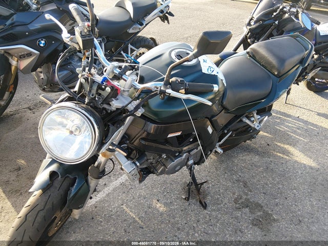 46081770 :رقم المزاد ، JS1VP53A252105633 vin ، 2005 Suzuki Sv650 مزاد بيع