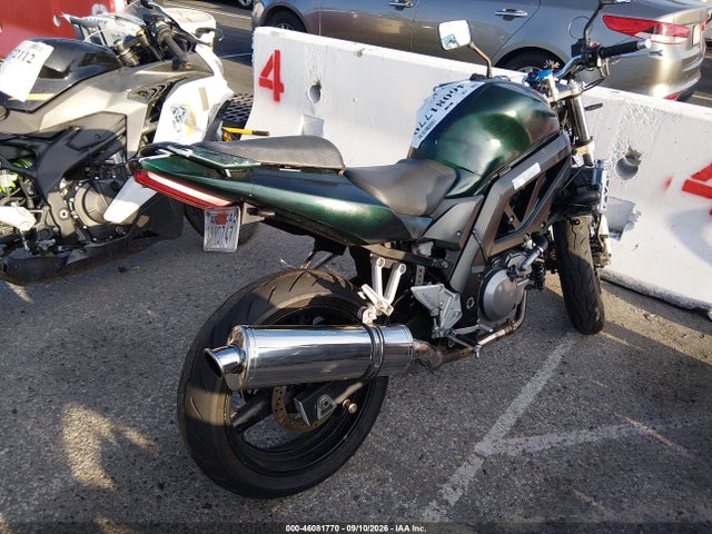 46081770 :رقم المزاد ، JS1VP53A252105633 vin ، 2005 Suzuki Sv650 مزاد بيع