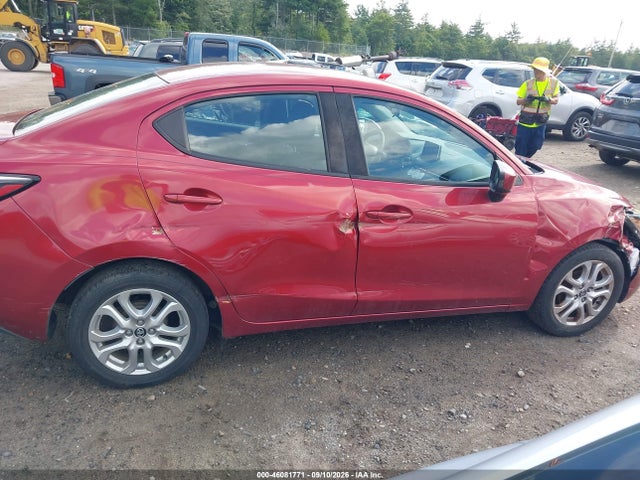3MYDLBYV5HY195794 Toyota YARIS IA