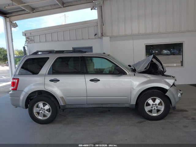 46081773 :رقم المزاد ، 1FMCU0D76BKB10126 vin ، 2011 Ford Escape Xlt مزاد بيع