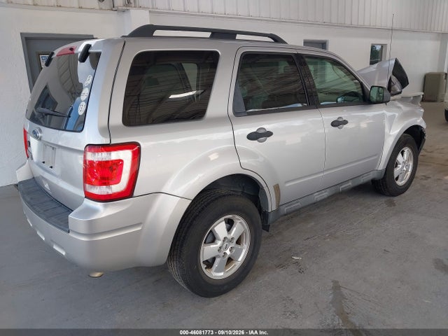 46081773 :رقم المزاد ، 1FMCU0D76BKB10126 vin ، 2011 Ford Escape Xlt مزاد بيع