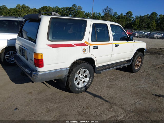 1993 Toyota 4runner Vn29 Sr5 მანქანა იყიდება აუქციონზე, vin: JT3VN29V8P0018813, აუქციონის ნომერი: 46081782