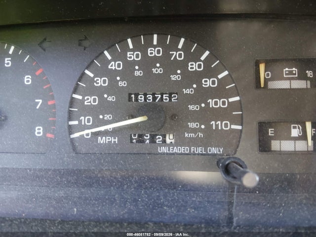 1993 Toyota 4runner Vn29 Sr5 მანქანა იყიდება აუქციონზე, vin: JT3VN29V8P0018813, აუქციონის ნომერი: 46081782