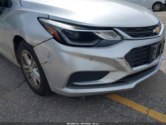 46081781 :رقم المزاد ، 1G1BE5SM0J7125606 vin ، 2018 Chevrolet Cruze Lt Auto مزاد بيع