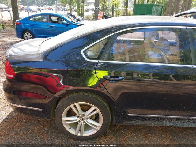 2012 Volkswagen Passat 3.6l V6 Sel Premium მანქანა იყიდება აუქციონზე, vin: 1VWCM7A35CC009442, აუქციონის ნომერი: 46081815
