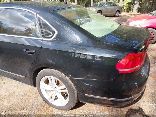 2012 Volkswagen Passat 3.6l V6 Sel Premium მანქანა იყიდება აუქციონზე, vin: 1VWCM7A35CC009442, აუქციონის ნომერი: 46081815