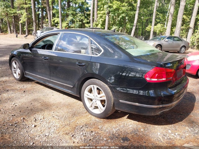 2012 Volkswagen Passat 3.6l V6 Sel Premium მანქანა იყიდება აუქციონზე, vin: 1VWCM7A35CC009442, აუქციონის ნომერი: 46081815